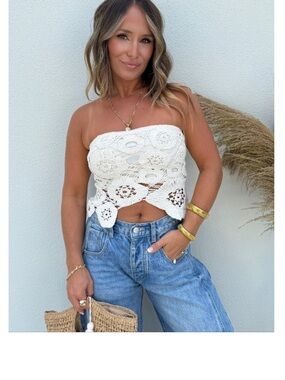 Blue Blush Cream crochet Top